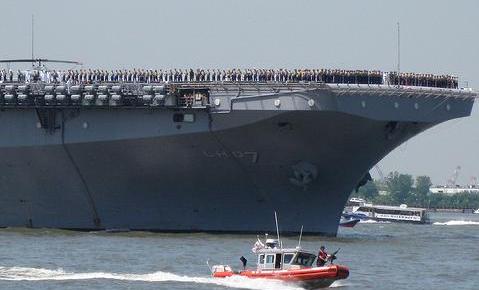 USS Iwo Jima 2.jpg